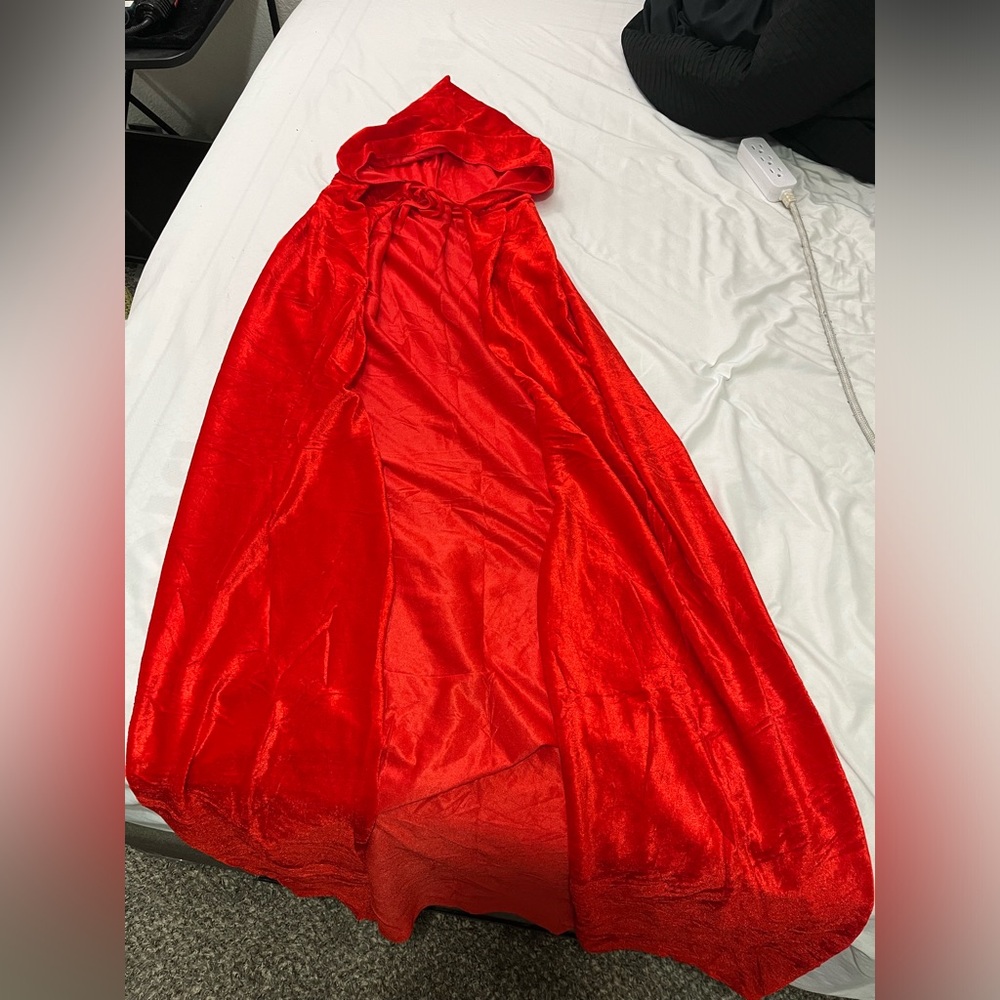 Red Velvet Hooded Cape Costume